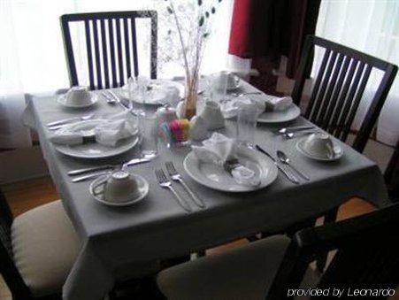 August Seven Inn Daytona Beach Restaurant photo